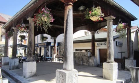 Loueur de bennes Boëge