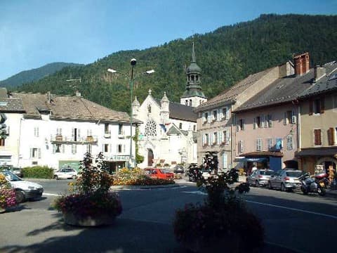 Loueur de bennes Thônes